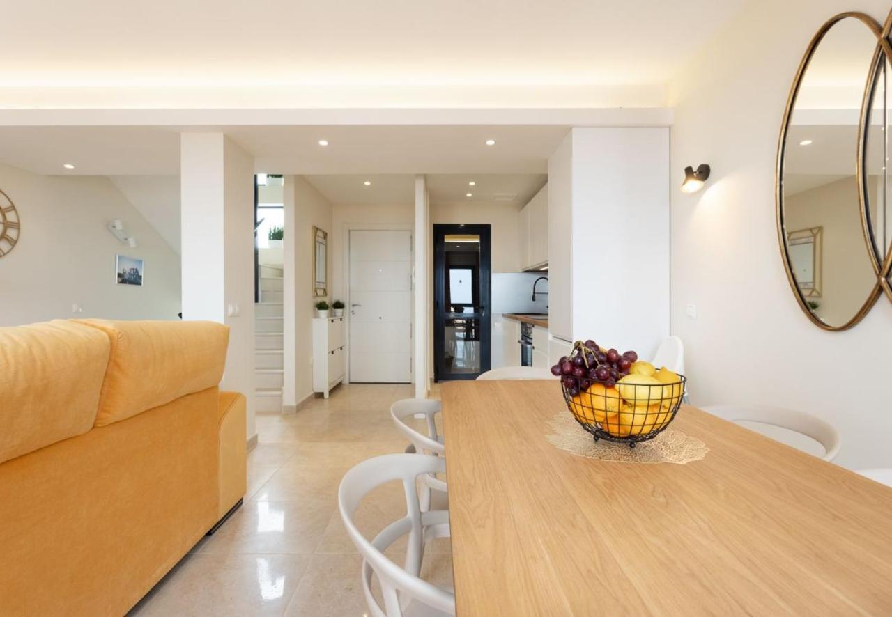 Sunny Castillo Apartment Коста-де-Антигуа Экстерьер фото