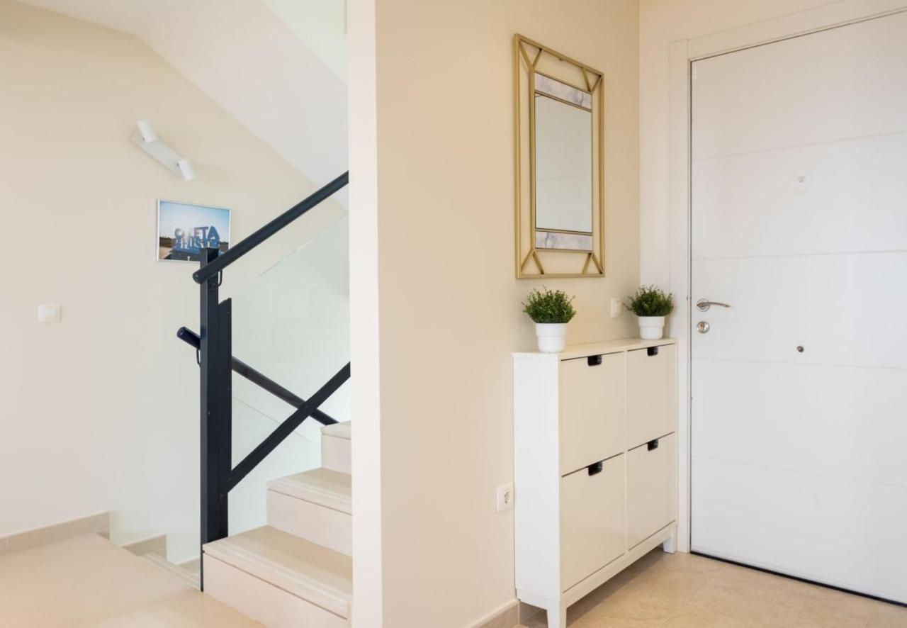 Sunny Castillo Apartment Коста-де-Антигуа Экстерьер фото