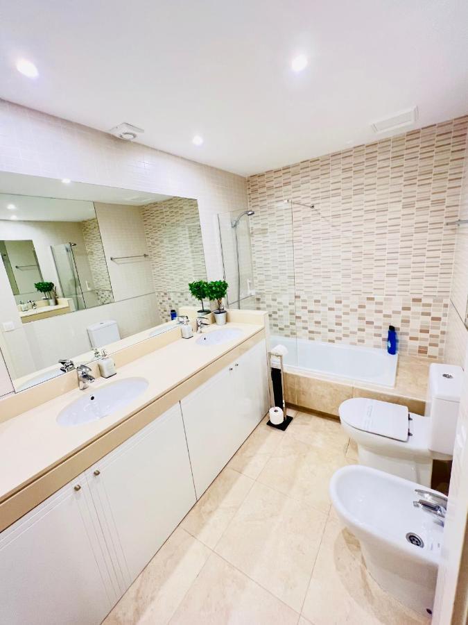 Sunny Castillo Apartment Коста-де-Антигуа Экстерьер фото